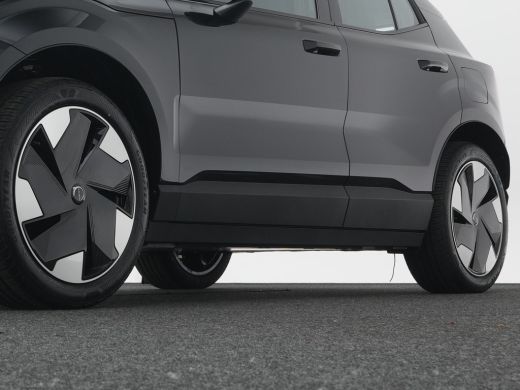 Volvo  EX30 Single Extended Plus Europa 69 kWh | Elek. Stoelen | Stoel- & stuurverwarming | Trekhaak | Harman... ActivLease financial lease