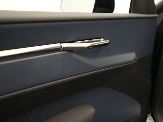 Volvo  EX30 Single Extended Plus Europa 69 kWh | Elek. Stoelen | Stoel- & stuurverwarming | Trekhaak | Harman... ActivLease financial lease
