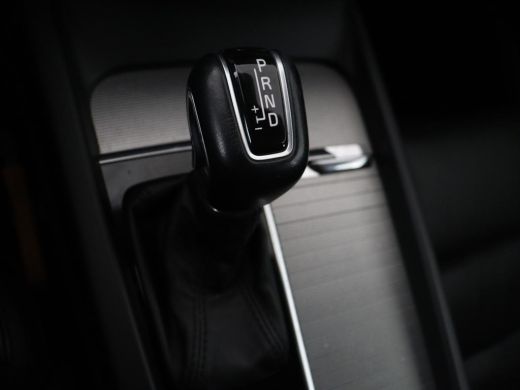 Volvo  V60 2.0 T5 Inscription | Leder | Harman Kardon | Stoel & Stuurverwarming | Navigatie | Carplay | Full... ActivLease financial lease
