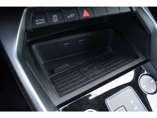 Audi A3 Sportback 45 TFSIe Sline Compt PANO CAMERA STOELVERWARMING ActivLease financial lease