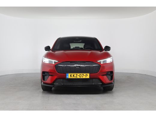 Ford Mustang Mach-E Mach-E GT AWD 98kw | Panorama Dak | Memory | B&O | LED | Winter Pack | Clima | 360 Camera | Adapt... ActivLease financial lease