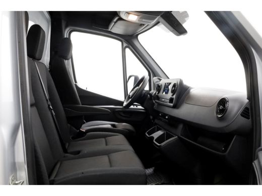 Mercedes-Benz Sprinter 317 CDI 170pk 9G Automaat Bakwagen met laadklep H232cm 12-2023 ActivLease financial lease