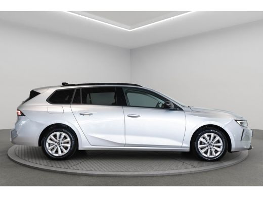 Opel Astra Sports Tourer 1.2 Turbo Edition | Tot 8 Jaar Garantie! | Navigatie | Camera | Parkeersensoren | C... ActivLease financial lease