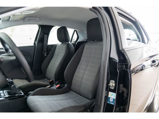 Opel Corsa 1.2 Edition | Navigatie | Parkeersensoren | Apple Carplay & Android Auto | Cruise Controle | Lich... ActivLease financial lease