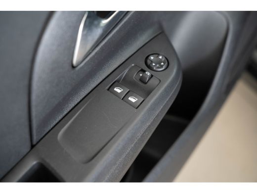Opel Corsa 1.2 Edition | Navigatie | Parkeersensoren | Apple Carplay & Android Auto | Cruise Controle | Lich... ActivLease financial lease