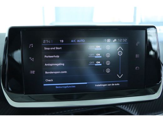 Peugeot 208 1.2 Turbo Allure | Cruise Control | Navigatie | Parkeersensoren | LED | LMV | Carplay | Climate C... ActivLease financial lease