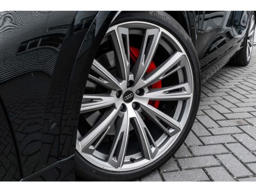 Audi Q8 55 TFSI e quattro Pro Line S 394PK | Trekhaak | 4-wielsturing | Panorama Dak | B&O | Nachtzicht |... ActivLease financial lease