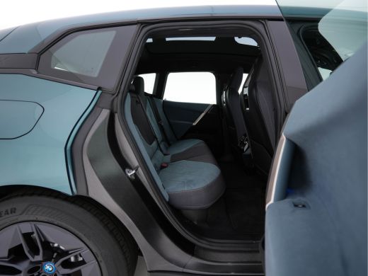 BMW iX xDrive40 Business Edition Plus 77 kWh [ 3-Fase ] {SOH-100%} (INCL-BTW) *PANO | HEAD-UP | TOPVIEW ... ActivLease financial lease