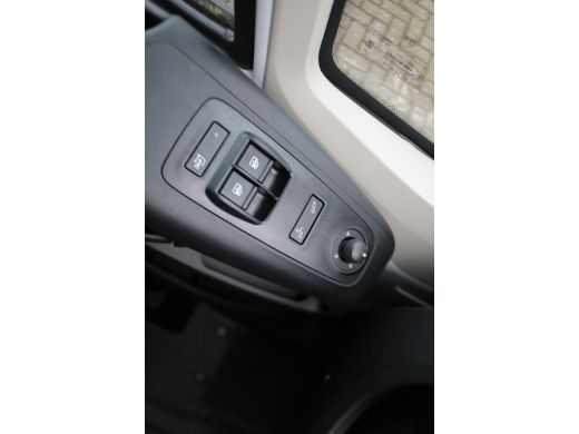 Citroën Jumper 2.2 BlueHDi 140 S&S L2 H2 3.5t Automaat (wordt verwacht) ActivLease financial lease