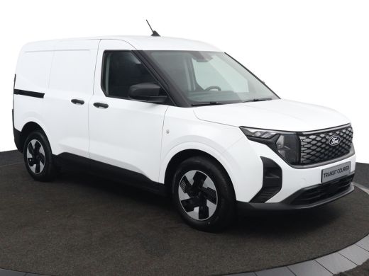Ford E-Transit Courier Trend 44 kWh | Trekhaak | Voorraad! | DAB | Cruise Control | Camera | CarPlay/Android Auto ActivLease financial lease