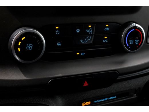 Ford Transit Custom 2.0 TDCI 130pk L2H1 Trend Airco/Navi/Camera Trekhaak 2800kg 07-2023 ActivLease financial lease