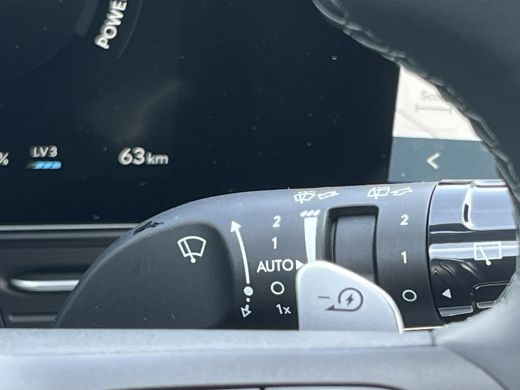 Hyundai Kona Long Range Pure Edition 64.8 kWh | Parkeersensoren voor en achter | Adaptieve Cruise Control | Ke... ActivLease financial lease