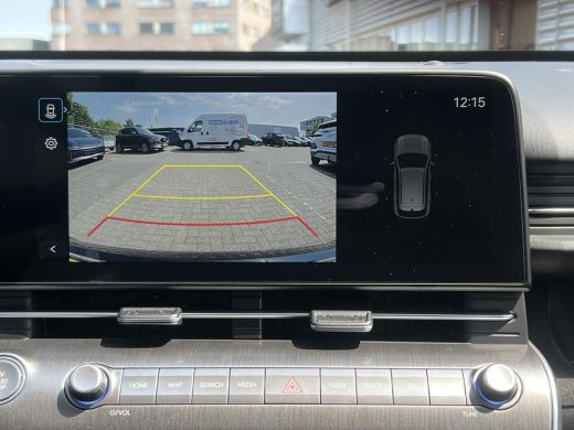 Hyundai Kona Long Range Pure Edition 64.8 kWh | Parkeersensoren voor en achter | Adaptieve Cruise Control | Ke... ActivLease financial lease