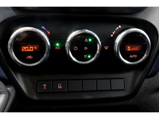 Iveco Daily 35C18 3.0 180pk HiMatic Automaat XXL Bakwagen met achterdeuren H235/L440 01-2022 ActivLease financial lease