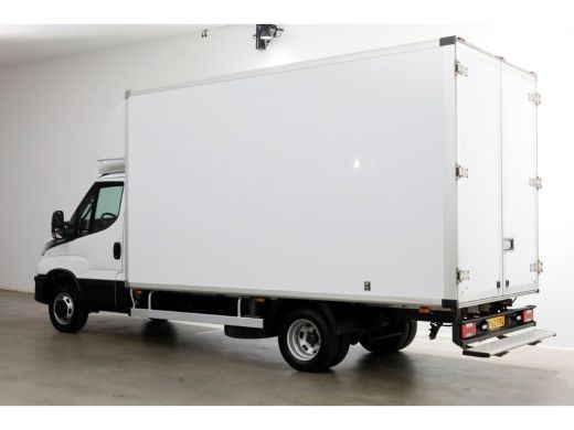 Iveco Daily 35C18 3.0 180pk HiMatic Automaat XXL Bakwagen met achterdeuren H235/L440 01-2022 ActivLease financial lease