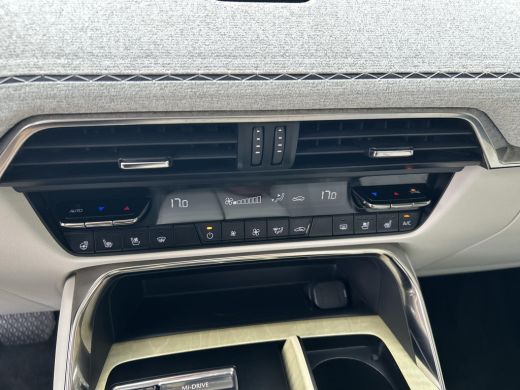 Mazda CX-60 2.5 e-SkyActiv PHEV Takumi Plus Draadloze Apple Carplay Android Auto | Panoramisch schuif kanteld... ActivLease financial lease