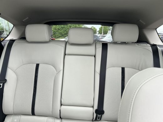 Mazda CX-60 2.5 e-SkyActiv PHEV Takumi Plus Draadloze Apple Carplay Android Auto | Panoramisch schuif kanteld... ActivLease financial lease