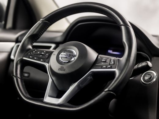 Nissan QASHQAI 1.2 N-Connecta (PANORAMADAK, NAVIGATIE, 360 CAMERA, GETINT GLAS, SPORTSTOELEN, STOELVERWARMING, C... ActivLease financial lease