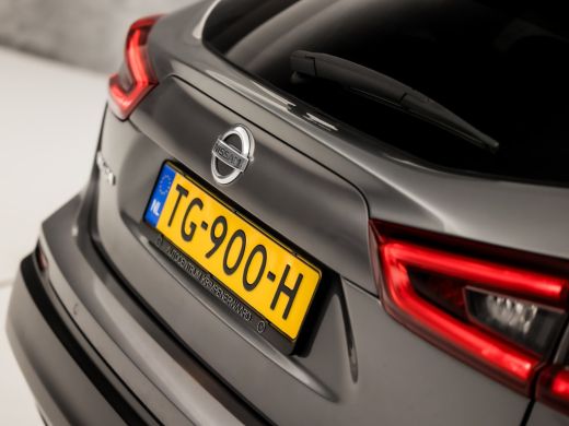 Nissan QASHQAI 1.2 N-Connecta (PANORAMADAK, NAVIGATIE, 360 CAMERA, GETINT GLAS, SPORTSTOELEN, STOELVERWARMING, C... ActivLease financial lease
