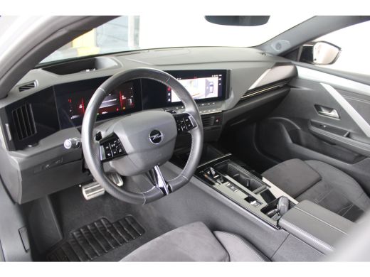 Opel Astra Sports Tourer 1.2 Turbo Ultimate | Navigatie | Panoramadak | Matrix koplampen | Alcantara | Keyle... ActivLease financial lease