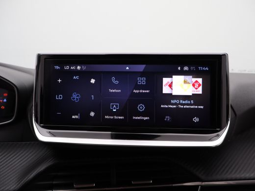 Peugeot 208 1.2 PureTech 100 Allure Cruise Control | Parkeersensoren Voor en Achter | Climate Control | Apple... ActivLease financial lease