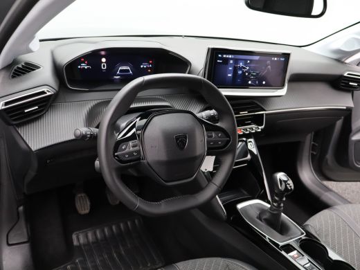 Peugeot 208 1.2 PureTech 100 Allure Cruise Control | Parkeersensoren Voor en Achter | Climate Control | Apple... ActivLease financial lease