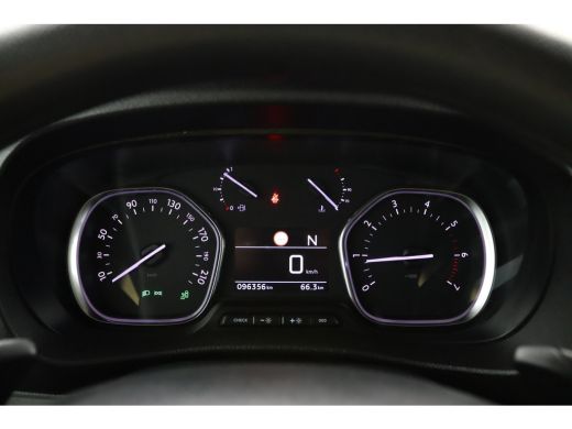 Peugeot Expert 226S 1.6 BlueHDI 95 Premium | Automaat | Navigatie | Laadruimte Pakket | Parkeersensoren | Cruise... ActivLease financial lease