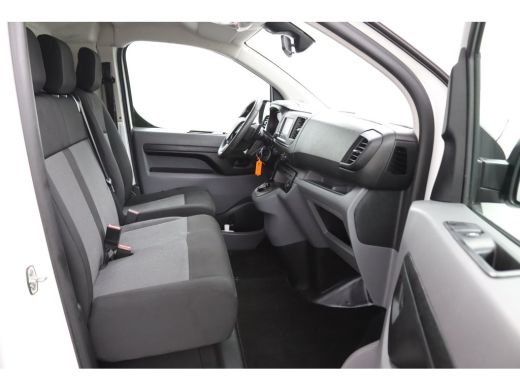 Peugeot Expert 226S 1.6 BlueHDI 95 Premium | Automaat | Navigatie | Laadruimte Pakket | Parkeersensoren | Cruise... ActivLease financial lease