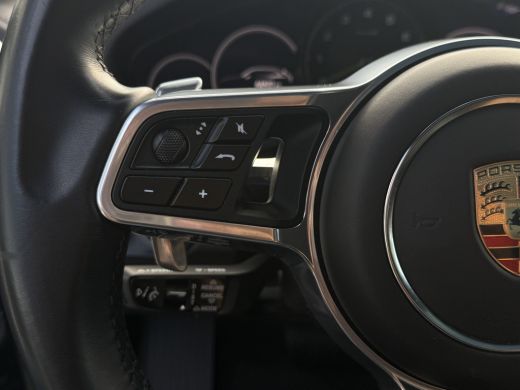 Porsche Cayenne 3.0 E-Hybrid Platinum Edition Sport uitlaat | Pano | Lucht | Trekhaak ActivLease financial lease
