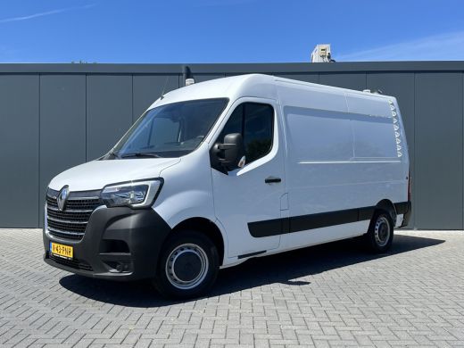 Renault Master 2.3 dCi 150 PK / L2H2 / TREKHAAK / CAMERA / AIRCO / CRUISE / 2.500 KG AHG ActivLease financial lease