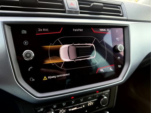 Seat Arona 1.0 TSI Style Business Intense Trekhaak, Camera ActivLease financial lease