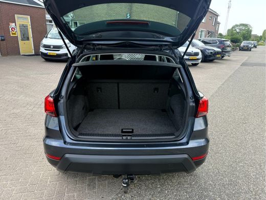 Seat Arona 1.0 TSI Style Business Intense Trekhaak, Camera ActivLease financial lease