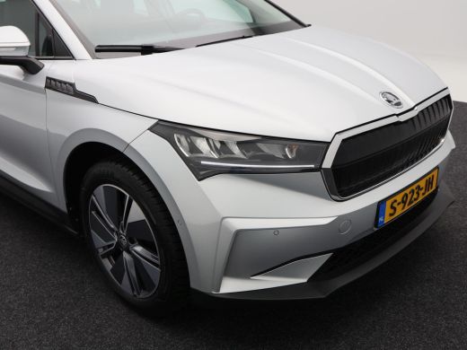 Skoda Enyaq iV 60 180 Pk | Stoelverwarming | Trekhaak | Navigatie | Cruise Control | CarPlay | Climatronic | Cam... ActivLease financial lease