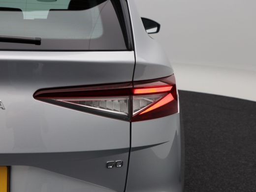 Skoda Enyaq iV 60 180 Pk | Stoelverwarming | Trekhaak | Navigatie | Cruise Control | CarPlay | Climatronic | Cam... ActivLease financial lease