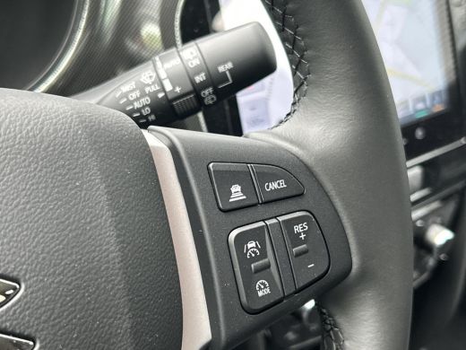 Suzuki Vitara 1.4 Boosterjet Smart Hybrid Special Edition **SAVANNA IVORY METALLIC/ PANARAMA DAK/ AUTOMAAT/ DIR... ActivLease financial lease