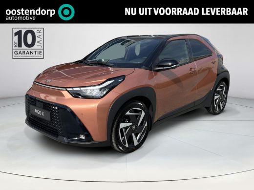 Toyota Aygo Hybrid 115 envy **CINNAMON METALLIC/ HYBRIDE/ DIRECT LEVERBAAR**
