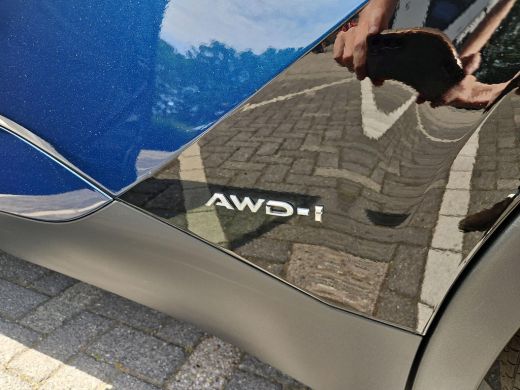 Toyota C-HR 2.0 Hybrid 200 Premi&egrave;re Edition 4WD ActivLease financial lease