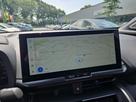 Toyota C-HR 2.0 Hybrid 200 Premi&egrave;re Edition 4WD ActivLease financial lease