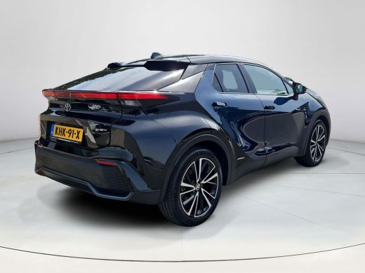 Toyota C-HR 2.0 Hybrid 200 Premi&egrave;re Edition 4WD ActivLease financial lease