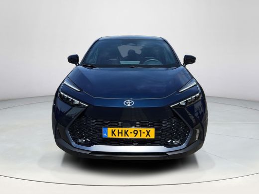 Toyota C-HR 2.0 Hybrid 200 Premi&egrave;re Edition 4WD ActivLease financial lease