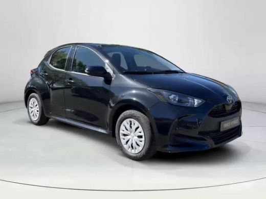 Toyota Yaris 1.5 Hybrid 115 Comfort **NIGHT SKY BLACK METALLIC/ NIEUWE AUTO/ DIRECT LEVERBAAR** ActivLease financial lease