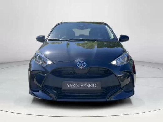 Toyota Yaris 1.5 Hybrid 115 Comfort **NIGHT SKY BLACK METALLIC/ NIEUWE AUTO/ DIRECT LEVERBAAR** ActivLease financial lease