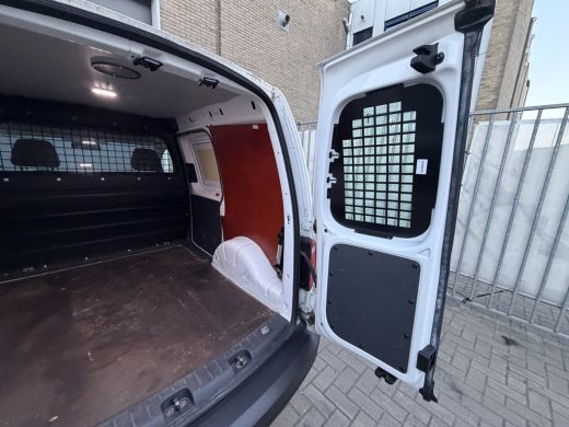 Volkswagen Caddy 2.0 TDI Euro 6 L1H1 BMT Trendline CarPlay/navigatie systeem ActivLease financial lease