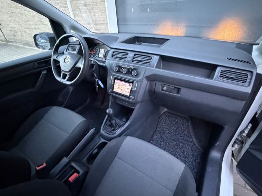 Volkswagen Caddy 2.0 TDI Euro 6 L1H1 BMT Trendline CarPlay/navigatie systeem ActivLease financial lease