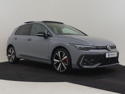 Volkswagen Golf 1.5 eHybrid GTE 272PK DSG/AUTO | Glazen panorama-dak | Head-up display | Achteruitrijcamera | Nav... ActivLease financial lease