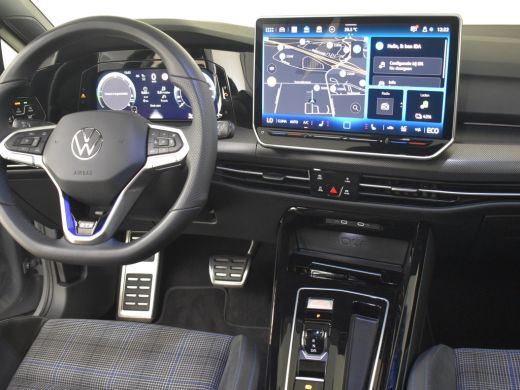 Volkswagen Golf 1.5 eHybrid GTE 272PK DSG/AUTO | Glazen panorama-dak | Head-up display | Achteruitrijcamera | Nav... ActivLease financial lease