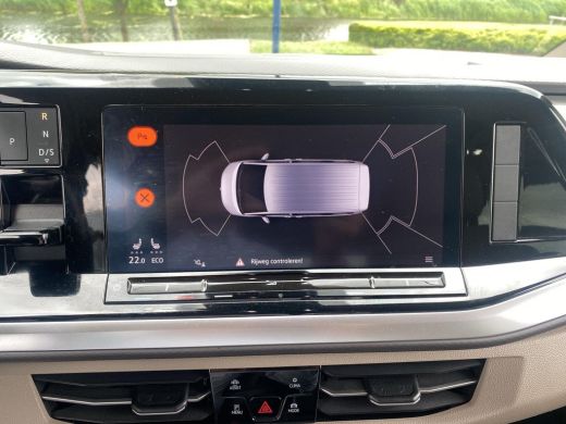Volkswagen Multivan 1.4 eHybrid L1H1 Life | Trekhaak | LED Matrix | ACC | Side assist | Stuurverwarming | 7 Pers. | 2... ActivLease financial lease