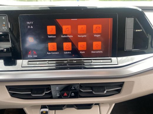 Volkswagen Multivan 1.4 eHybrid L1H1 Life | Trekhaak | LED Matrix | ACC | Side assist | Stuurverwarming | 7 Pers. | 2... ActivLease financial lease