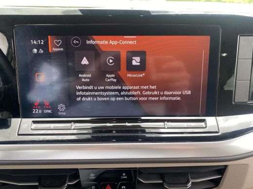 Volkswagen Multivan 1.4 eHybrid L1H1 Life | Trekhaak | LED Matrix | ACC | Side assist | Stuurverwarming | 7 Pers. | 2... ActivLease financial lease
