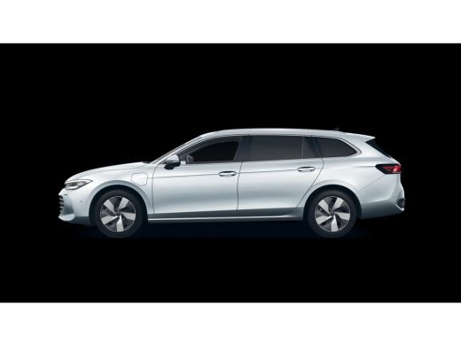 Volkswagen Passat Variant 1.5 eHybrid Business | Trekhaak | LED | A.cam | Side assist | ACC | ActivLease financial lease